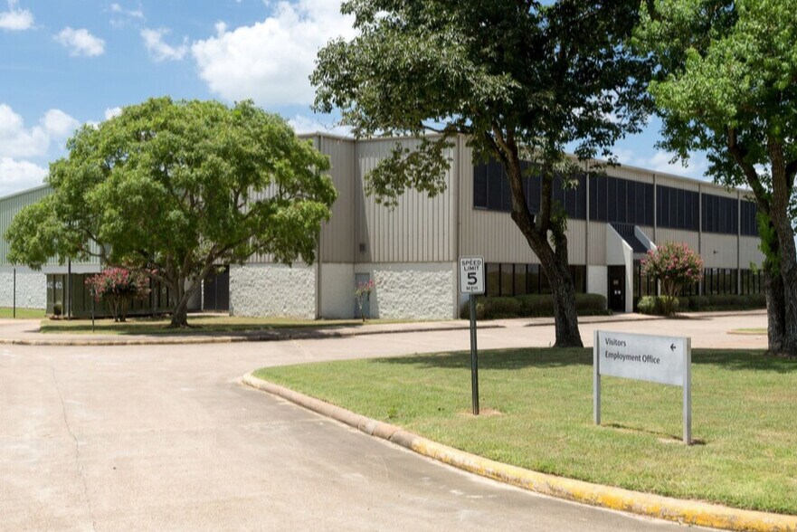 18703 GH Circle, Waller 77484
