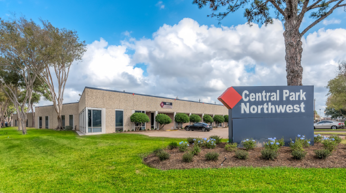 2501 Central Parkway, #A3, Houston 77092