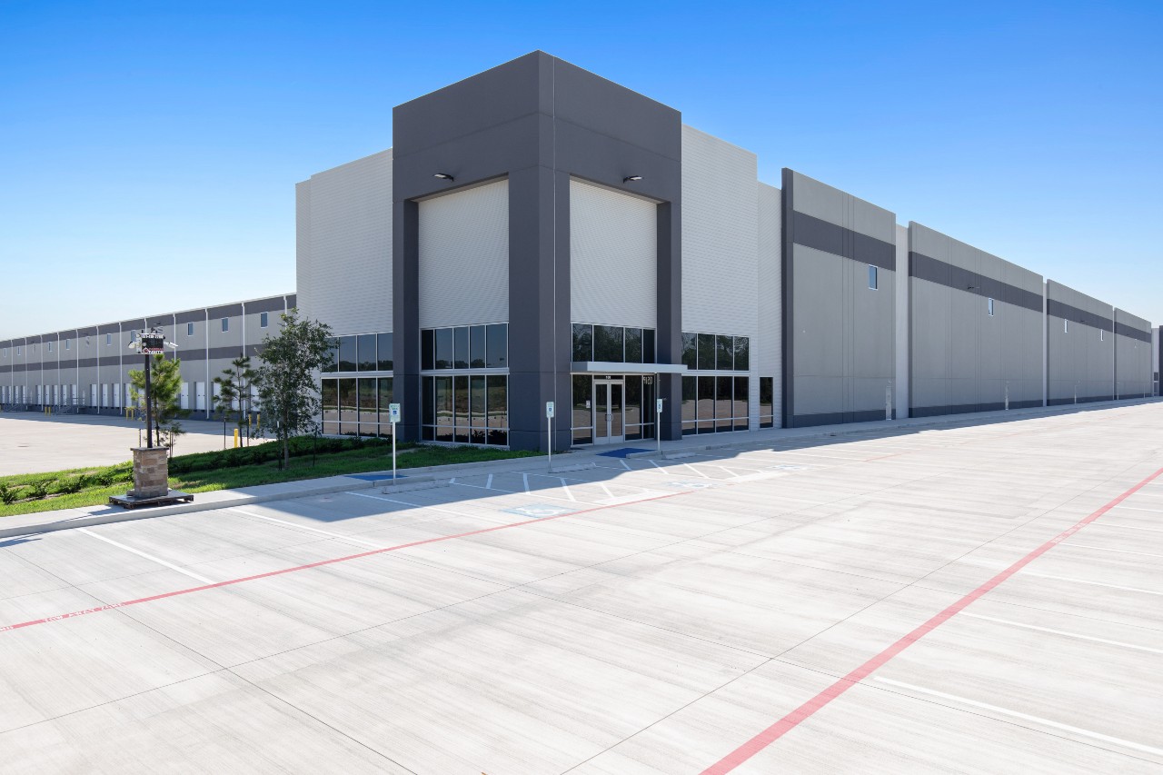 Baytown 10 Commerce Center